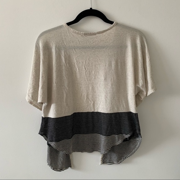 BDG open short sleeve top with pockets size XS - Picture 2 of 2